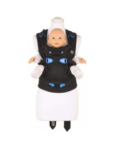 mochila-portabebes-pao-papoose-midnight-black-we-made-me-1.jpg – Vista frontal completa del portabebés. 2