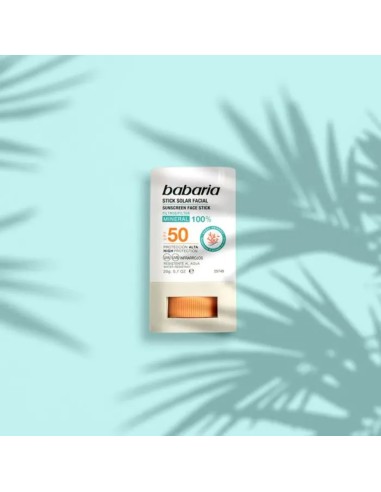 Textura ligera y no grasa del Stick Solar Facial SPF50+ Babaria
