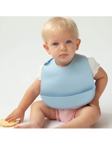 Babero silicona ajustable con bolsillo fácil limpieza y enrollable +4m kiokids