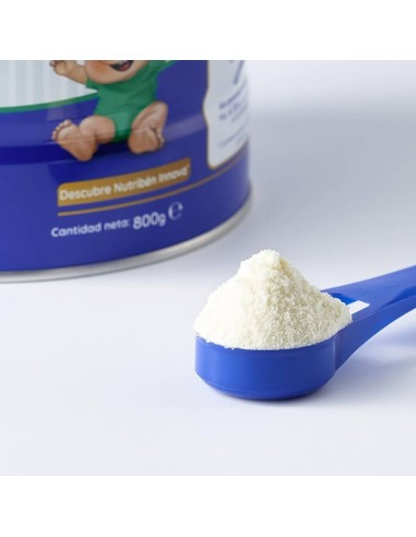 leche-formula-innova-2-nutriben-3.jpg – Polvo de fórmula en cuchara.