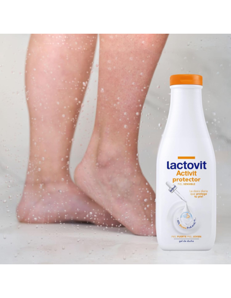 lactovit-gel-bano-protector-activit-750ml-3.jpg – Textura cremosa del gel.