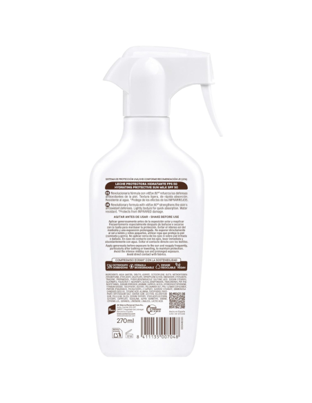 Aplicación de la leche solar Ecran Sunnique en la piel