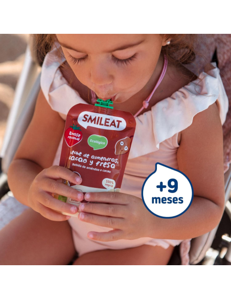 Pouche de leche de almendra, cacao y fresa | Smileat - Nappy.es
