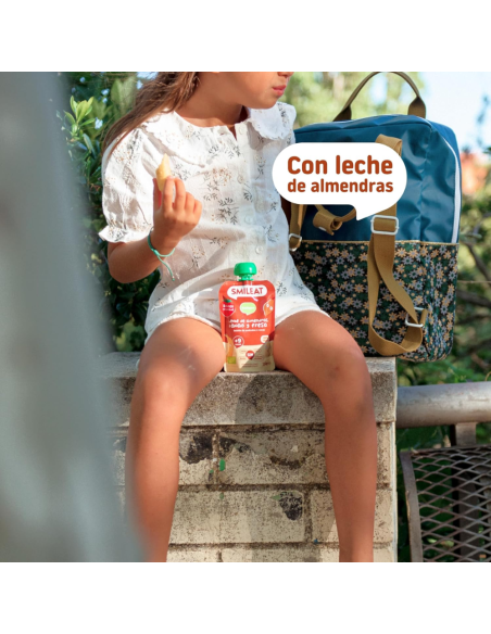 Pouche de leche de almendra, cacao y fresa | Smileat - Nappy.es