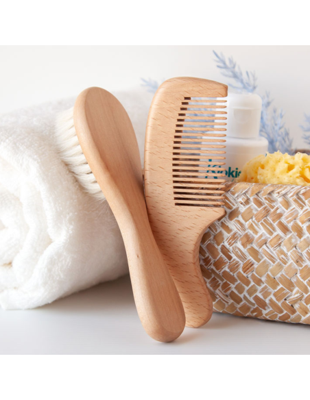 Set peine y cepillo de madera | Kiokids - Nappy.es