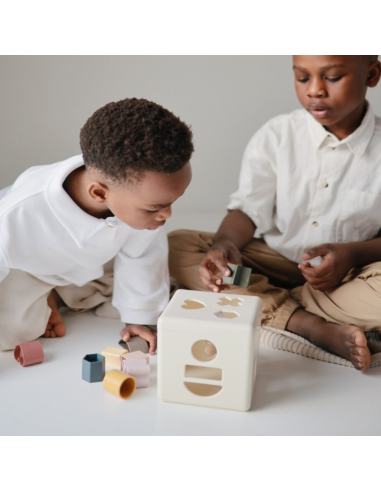 Cubo didáctico figuras geométricas Mushie