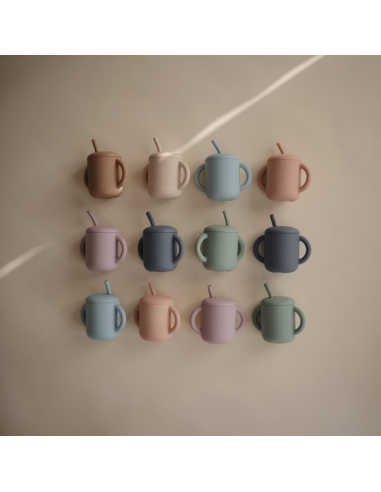 Taza didáctica con pajita de silicona Mushie
