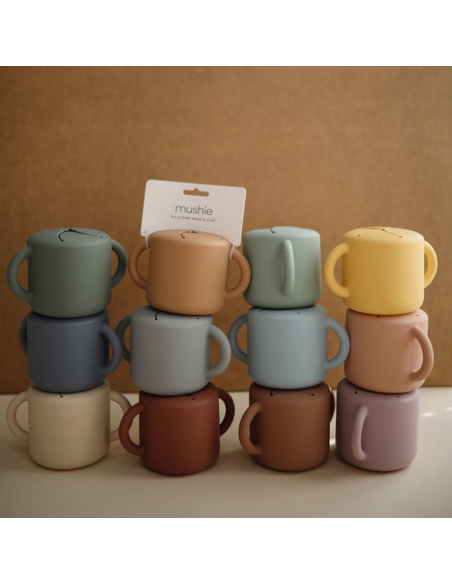 Taza para snacks de silicona Mushie