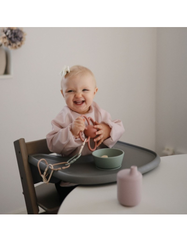 Babero con mangas estampado arcoíris Mushie