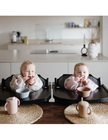 Babero con mangas estampado arcoíris Mushie