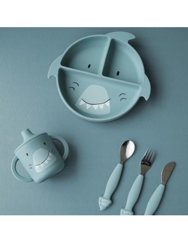 plato-3-compartimentos-silicona-tiburon-trixie-3.jpg – Vista lateral con diseño de tiburón.