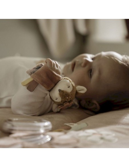 Juguete sensorial Little Dutch Fairy Garden para estimular los sentidos del bebé