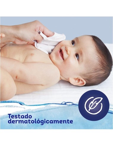Bebé con pañales Dodot Bebé-Seco Talla 6 y toallitas Dodot
