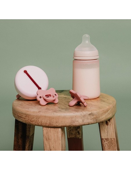 biberon-silicona-240ml-suavinex-1.jpg – Vista frontal biberón Suavinex silicona 240 ml.