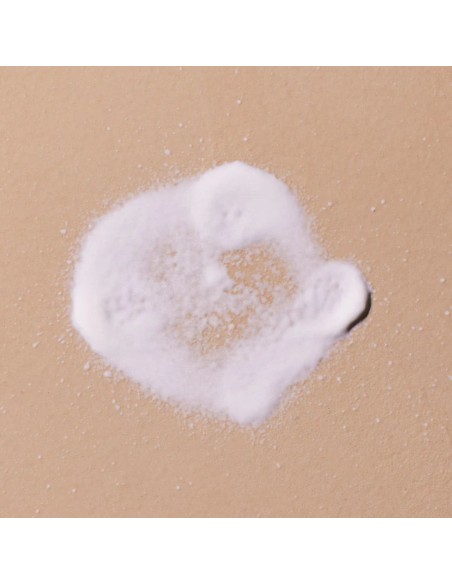 spray-cambio-panal-mustela-3.jpg – Aplicación directa sobre la piel del bebé.