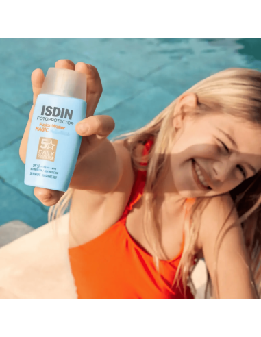 Protector solar facial Water Magic SPF50 50ml |Isdin - Nappy.es
