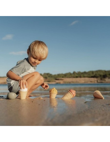 Set moldes playa helados Little Dutch +18m juguete arena bebé 9 piezas